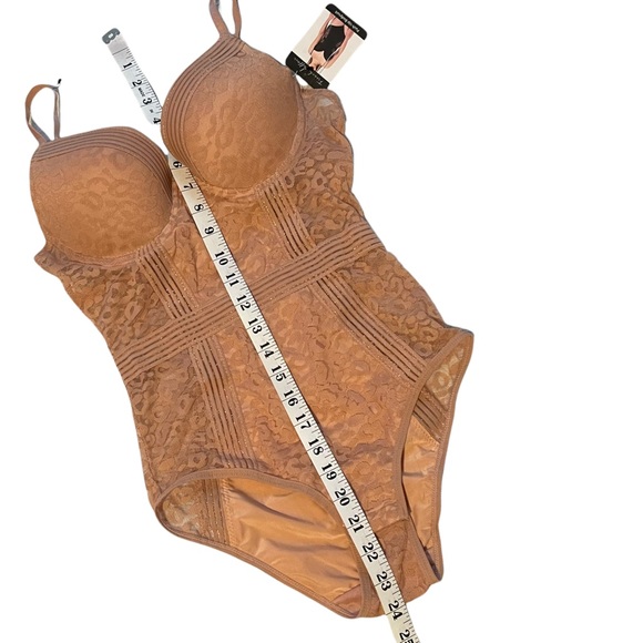 French Affair Push Up Bodysuit. - Picture 11 of 12